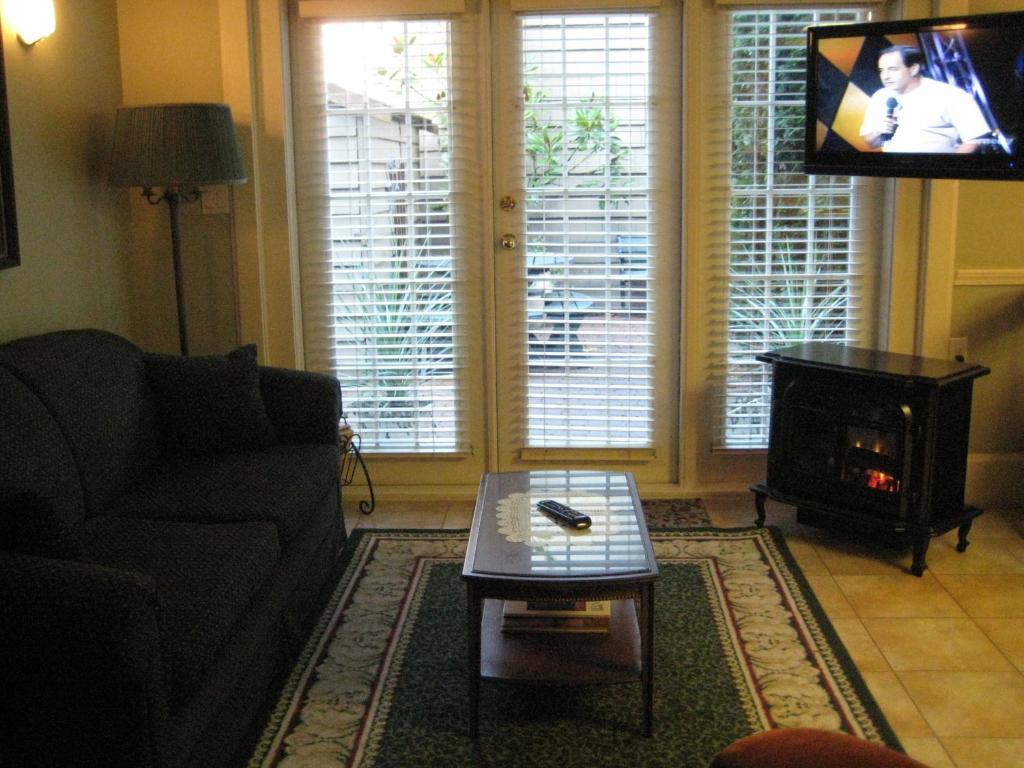 Point Grey Guest House แวนคูเวอร์ ห้อง รูปภาพ
