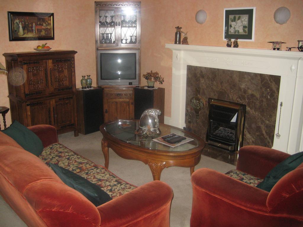 Point Grey Guest House แวนคูเวอร์ ภายนอก รูปภาพ